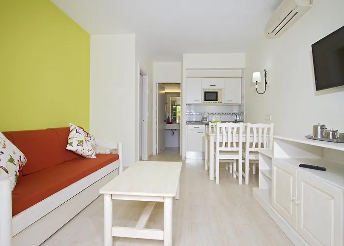 Thb Royal 4*